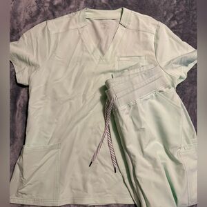 Jaanuu Light Green Scrub Set